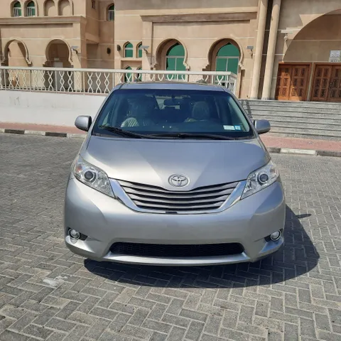Toyota Sienna 2017