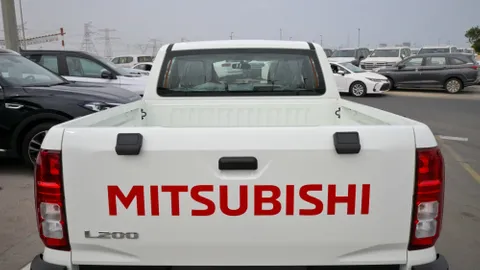 New Mitsubishi L200 2.4L Double Cab GLX Diesel 4WD 2025