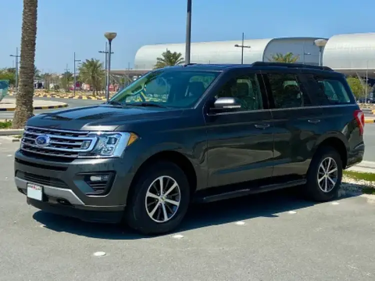 ford expedition image Ford Expedition 3.5L EcoBoost XLT (Mid Option) 2019
