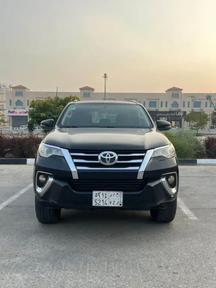 toyota toyota-fortuner image Toyota Fortuner 2019