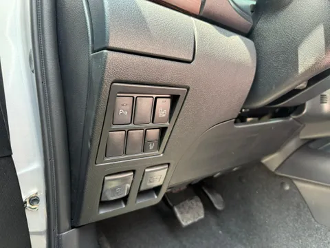 Discover undefined undefined Exterior Interior Images.Find all aspects and details of cars.