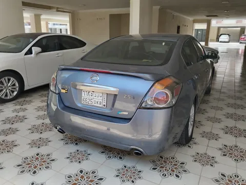 Discover undefined undefined Exterior Interior Images.Find all aspects and details of cars.