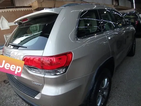 Discover undefined undefined Exterior Interior Images.Find all aspects and details of cars.