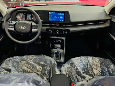 Discover undefined undefined Exterior Interior Images.Find all aspects and details of cars.