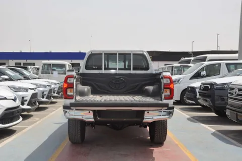New Toyota Hilux 2.4L Double Cab 4x4 Top Spec 2024