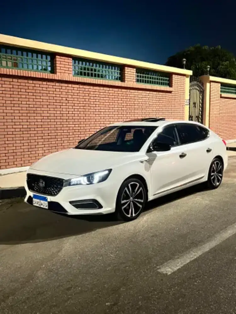 mg mg-6 image MG 6 1.5T LUX (Black Interior) 2021