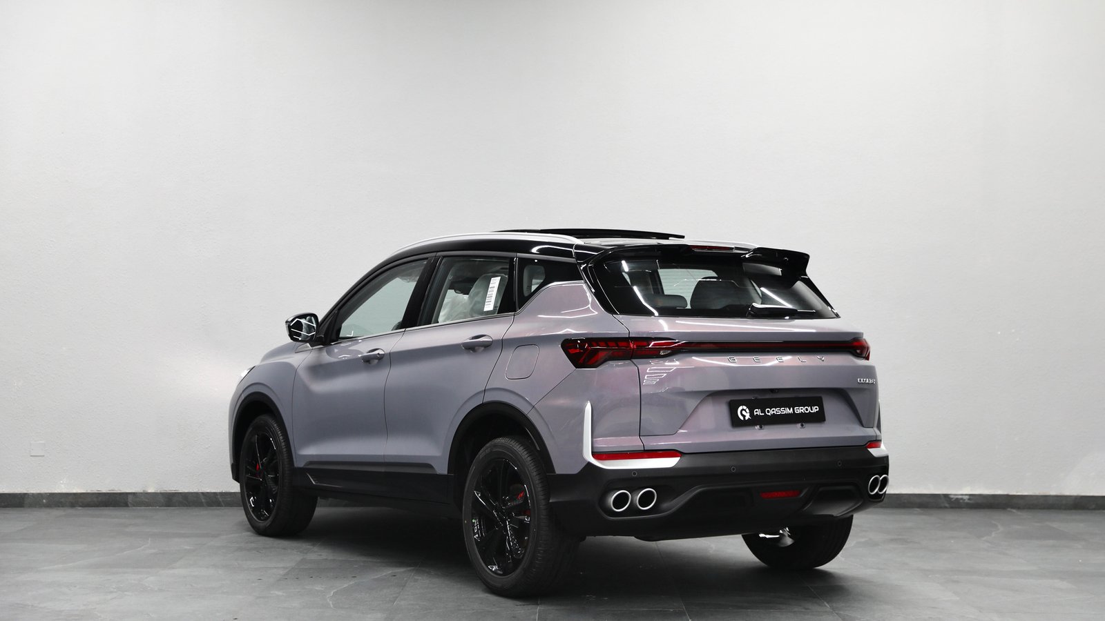 Discover undefined undefined Exterior Interior Images.Find all aspects and details of cars.