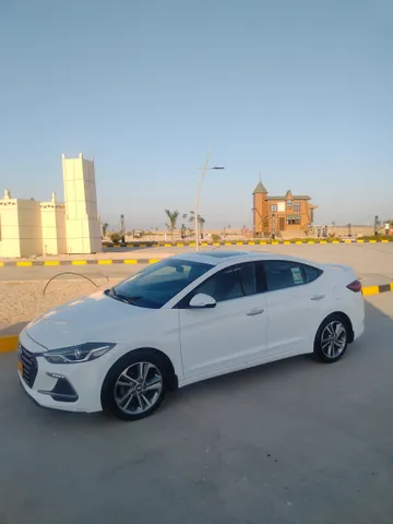 Discover undefined undefined Exterior Interior Images.Find all aspects and details of cars.
