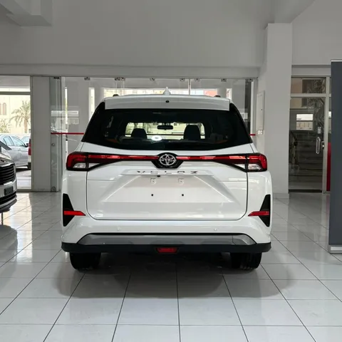 New Toyota Veloz 1.5L GLX 2024