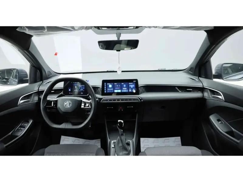 MG 3 2025