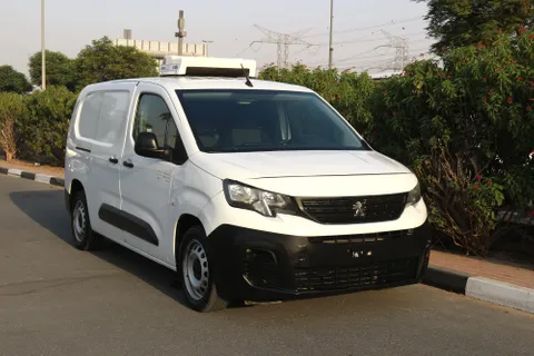Peugeot Partner 1.6L Long (Petrol) 2020