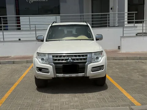 Mitsubishi Pajero GLS V6 2018