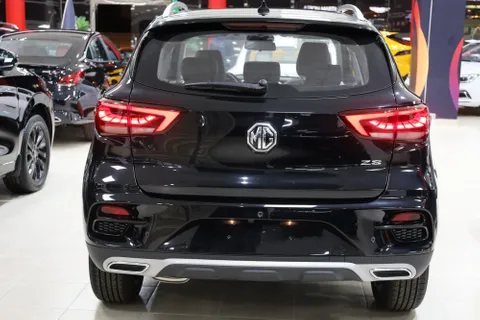New MG ZS 1.5L LUX 2023