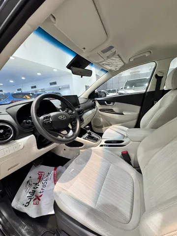 Discover undefined undefined Exterior Interior Images.Find all aspects and details of cars.