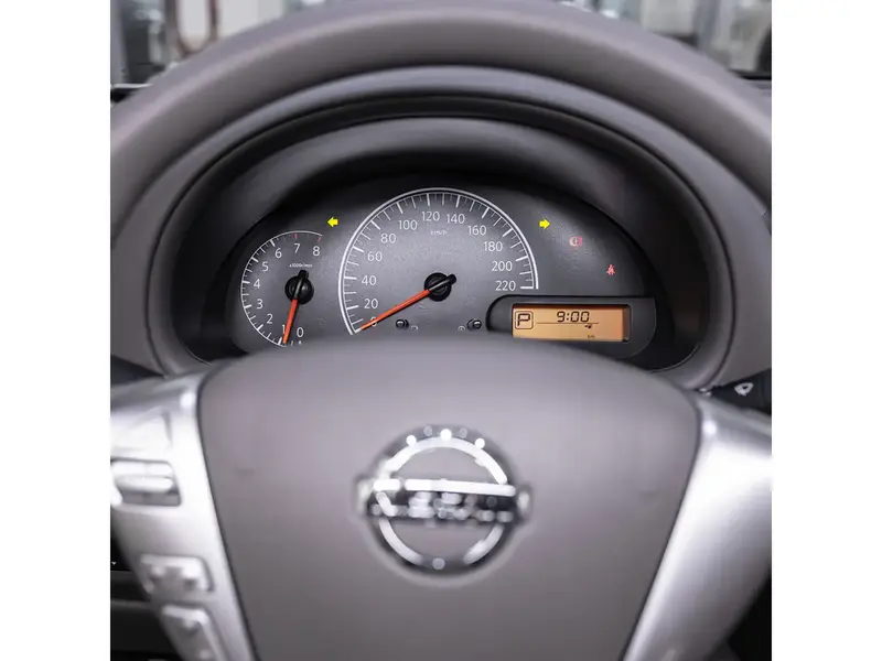 Discover undefined undefined Exterior Interior Images.Find all aspects and details of cars.