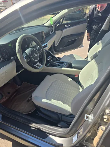 Discover undefined undefined Exterior Interior Images.Find all aspects and details of cars.