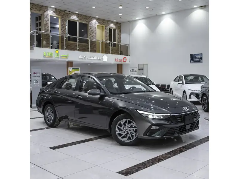 Hyundai Elantra 2025
