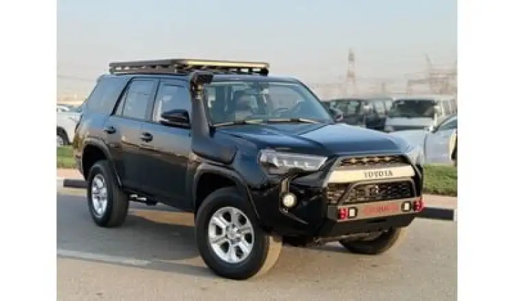 toyota 4-runner image Toyota 4Runner TOYOTA 4Runner SR5 premium Full Option