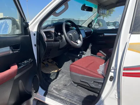 New Toyota Hilux 2025