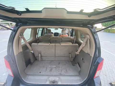 Nissan Pathfinder LE 2008