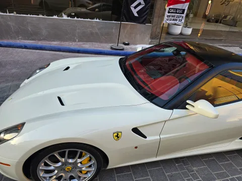 Ferrari 599 GTB 6.0L V12 2008