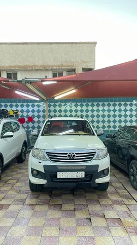 Discover undefined undefined Exterior Interior Images.Find all aspects and details of cars.