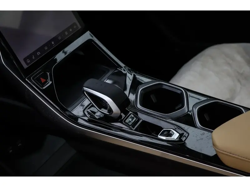 Geely STARRAY 2024