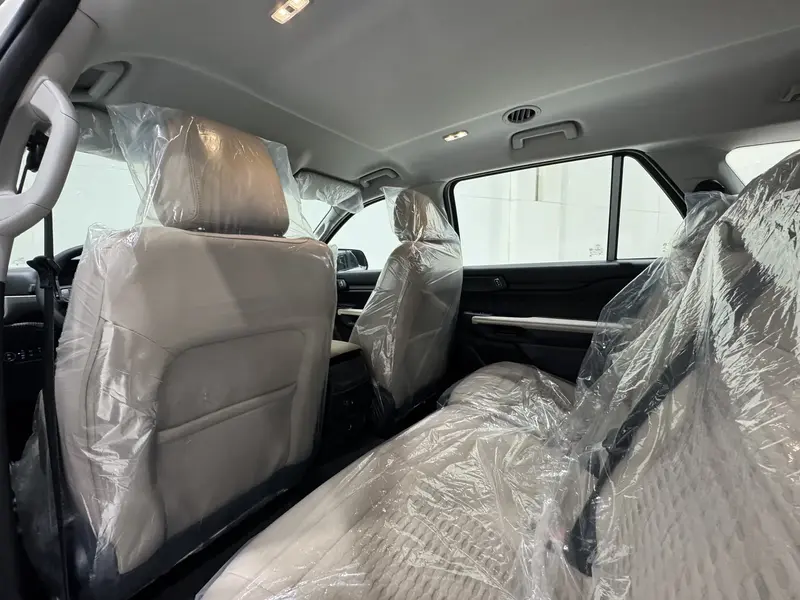 Ford EVEREST 2024