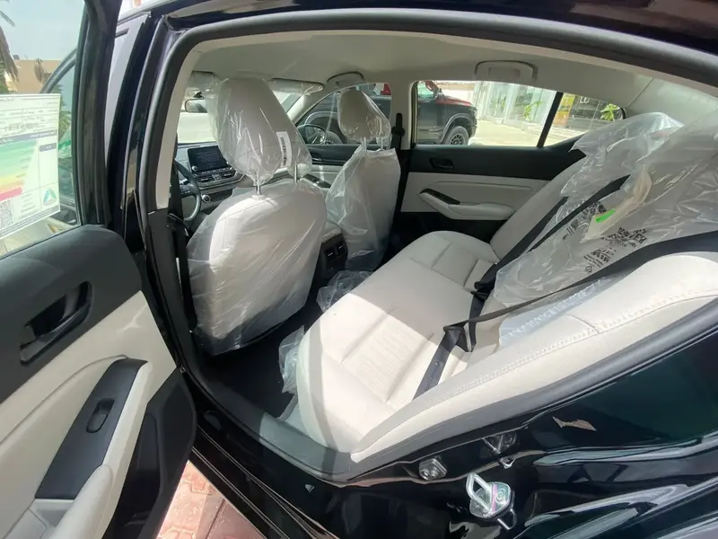 Nissan Altima 2024