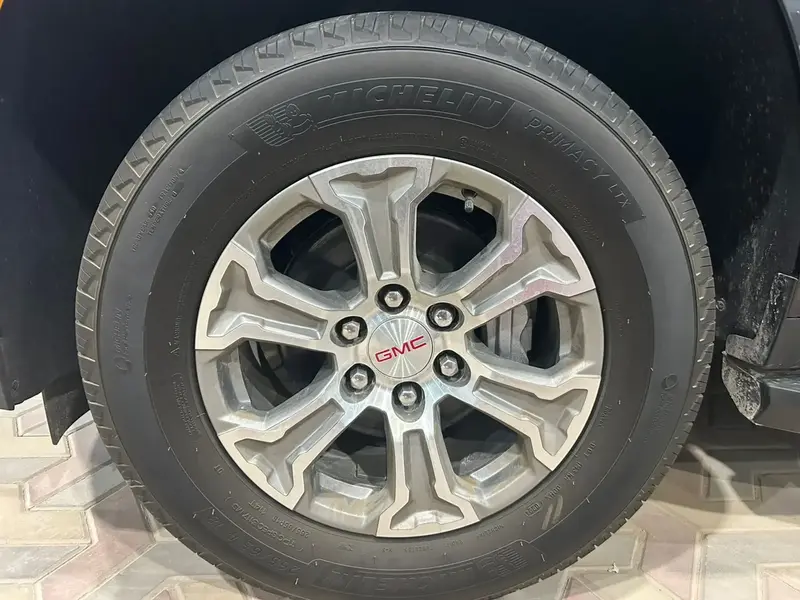 GMC Yukon XL 2024