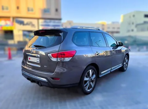 Nissan Pathfinder 3.5L SL 2WD 2014