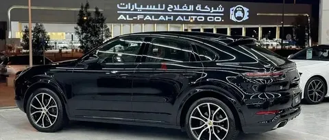 Discover undefined undefined Exterior Interior Images.Find all aspects and details of cars.