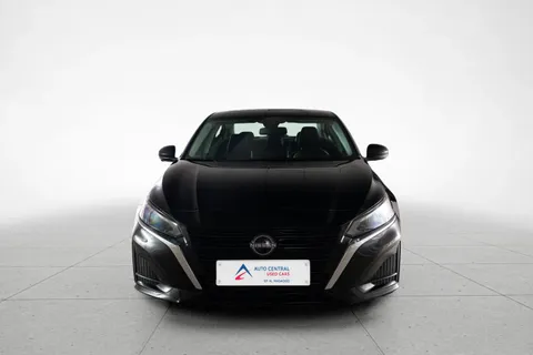 Nissan Altima 2023