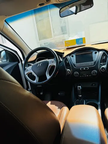 Hyundai Tucson 2.0L Full Option AWD 2015