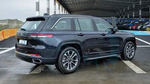 New Jeep Grand Cherokee 3.6L Overland 2024