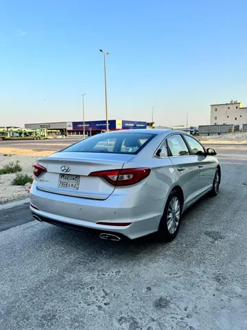 Discover undefined undefined Exterior Interior Images.Find all aspects and details of cars.