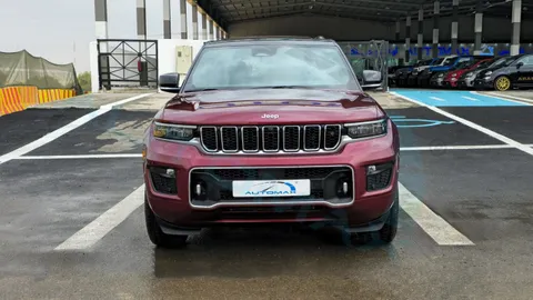 New Jeep Grand Cherokee 3.6L Overland 2024