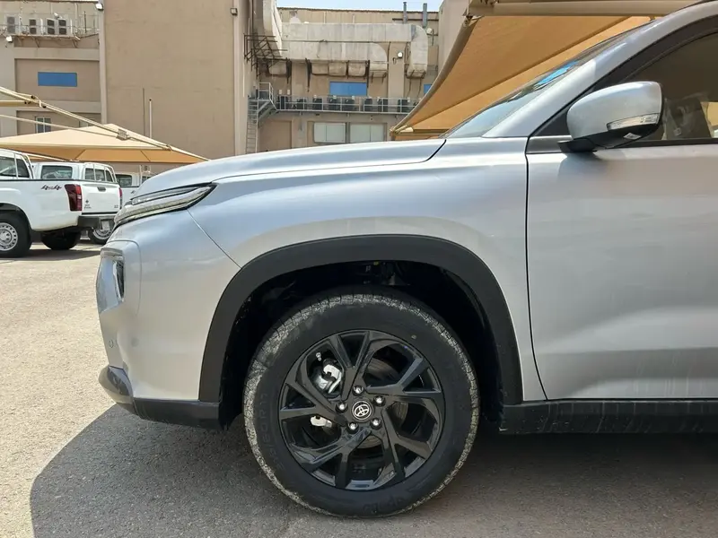Toyota Urban Cruiser 2025