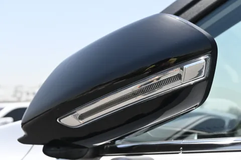 Discover undefined undefined Exterior Interior Images.Find all aspects and details of cars.