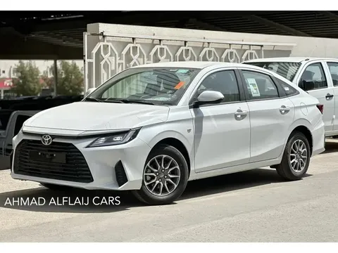 Discover undefined undefined Exterior Interior Images.Find all aspects and details of cars.