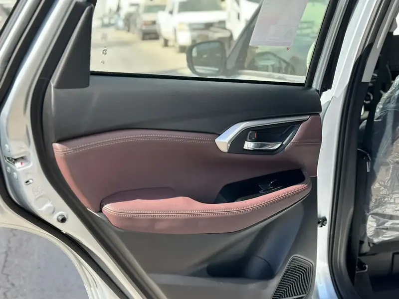 Toyota Urban Cruiser 2025