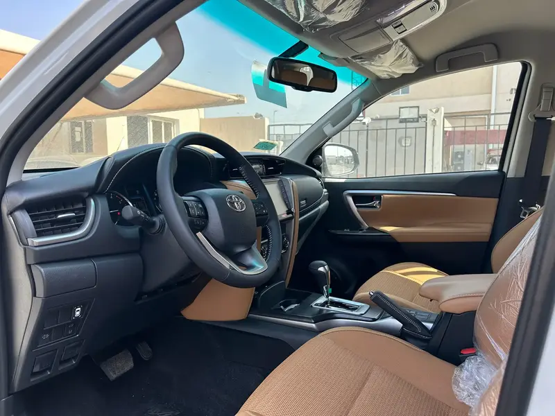 Toyota Fortuner 2024