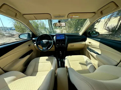 Toyota Yaris Sedan 1.5L SE 2022
