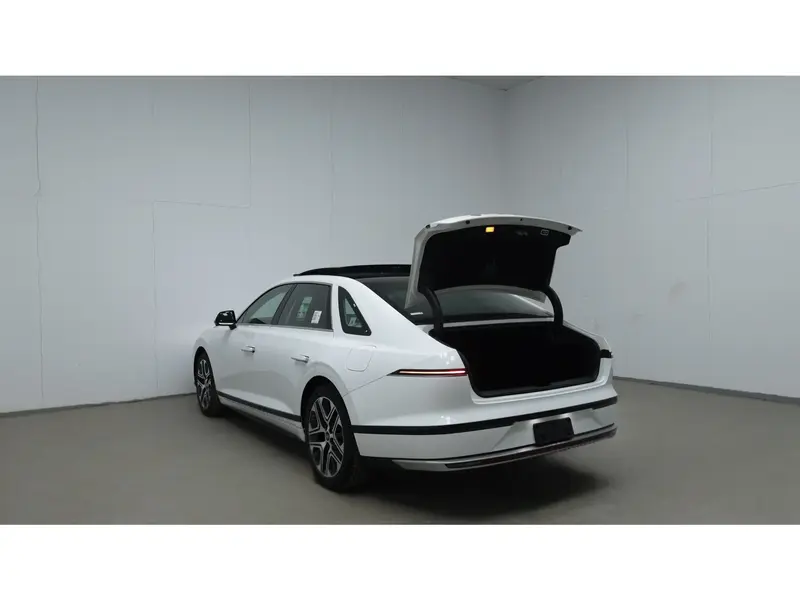 Hyundai Azera 2025