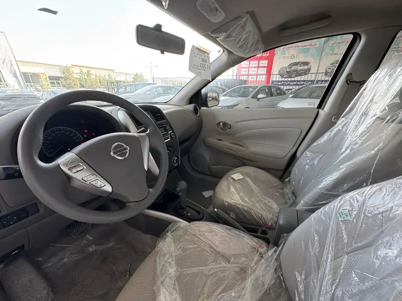 Nissan Sunny 2023