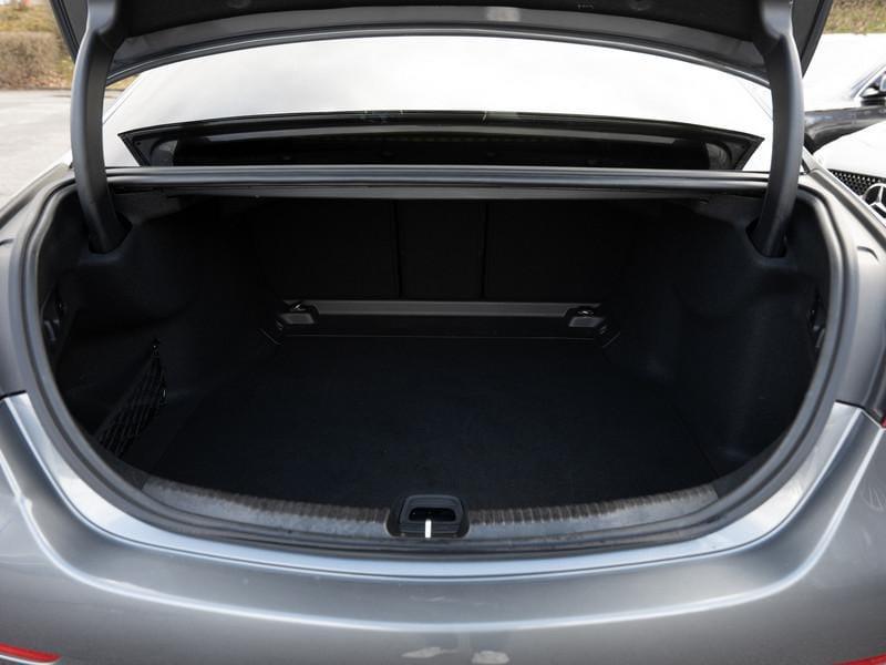 Mercedes Benz C Class 2024