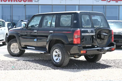 New Nissan Patrol Safari 4.8L M/T 2024