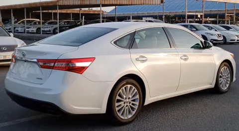 Discover undefined undefined Exterior Interior Images.Find all aspects and details of cars.