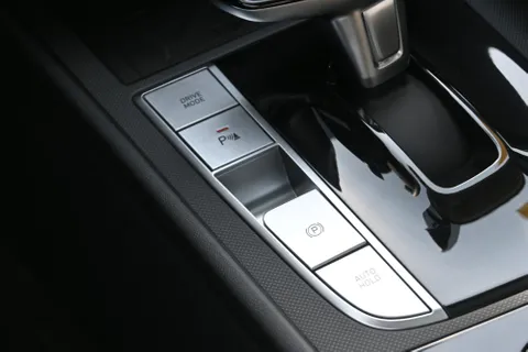 New Hyundai Elantra 2024