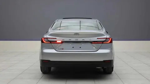 Discover undefined undefined Exterior Interior Images.Find all aspects and details of cars.